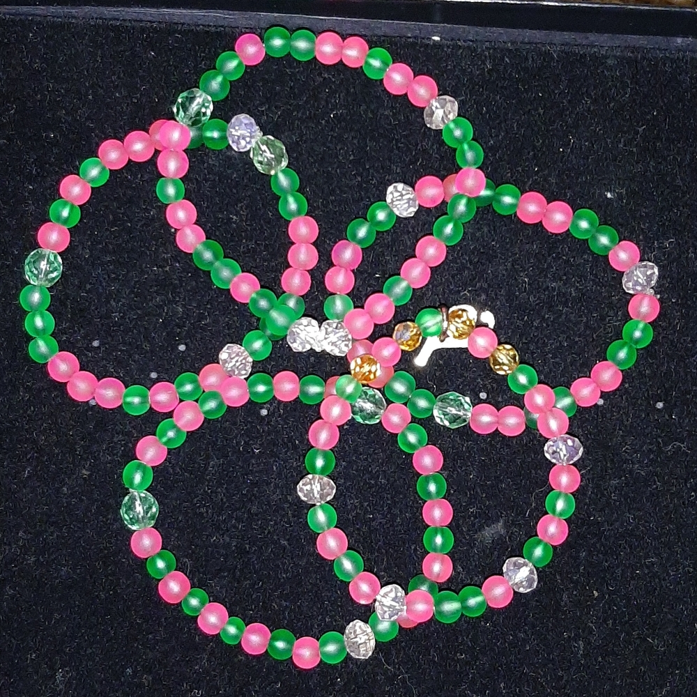 5 piece AKA Colors